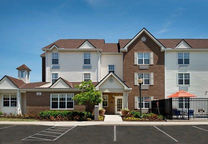 ทาวน์เพลซ สวีท โคลัมบัส แอร์พอร์ต กาฮันนา Hotel Gahanna ภายนอก รูปภาพ