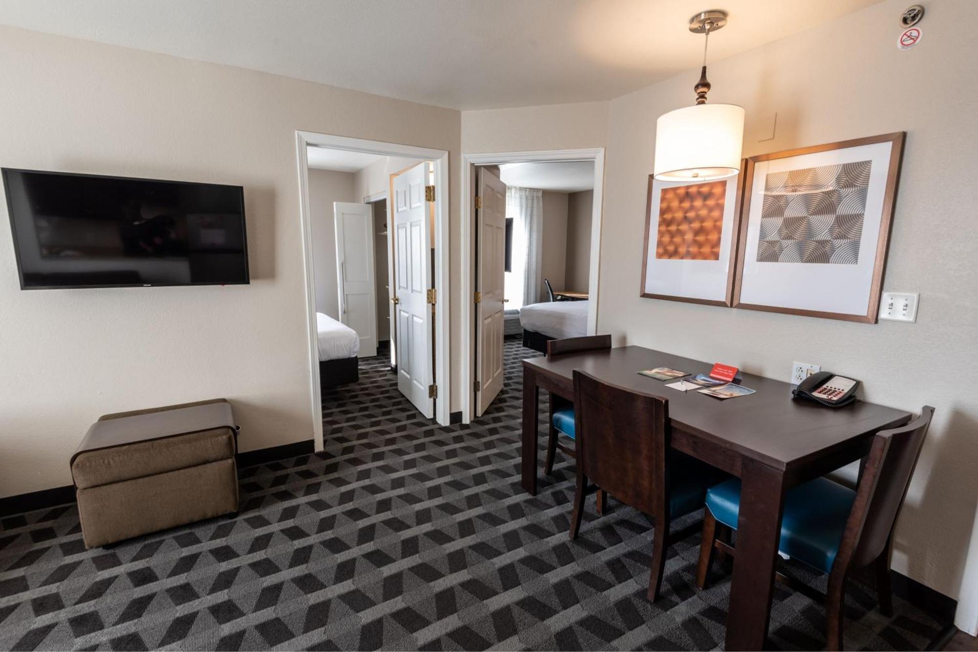 ทาวน์เพลซ สวีท โคลัมบัส แอร์พอร์ต กาฮันนา Hotel Gahanna ภายนอก รูปภาพ