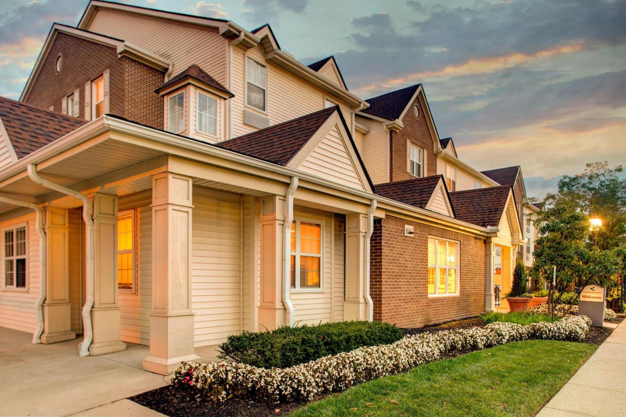 ทาวน์เพลซ สวีท โคลัมบัส แอร์พอร์ต กาฮันนา Hotel Gahanna ภายนอก รูปภาพ