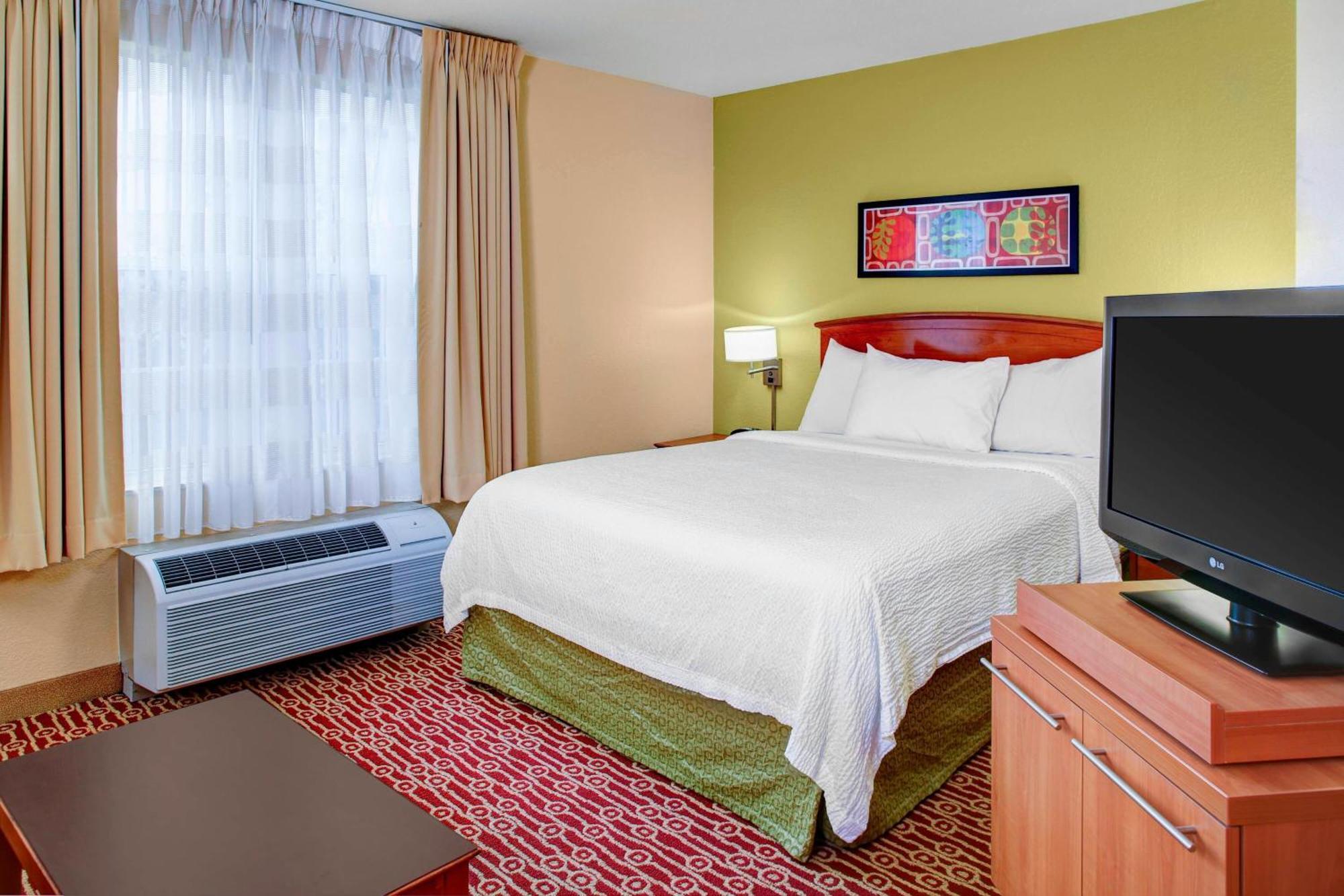 ทาวน์เพลซ สวีท โคลัมบัส แอร์พอร์ต กาฮันนา Hotel Gahanna ภายนอก รูปภาพ
