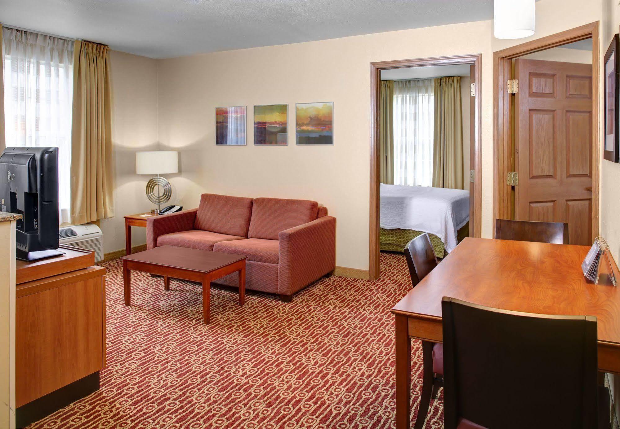 ทาวน์เพลซ สวีท โคลัมบัส แอร์พอร์ต กาฮันนา Hotel Gahanna ภายนอก รูปภาพ